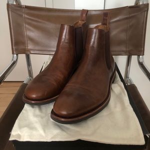 Kenton Leather Chelsea Boots